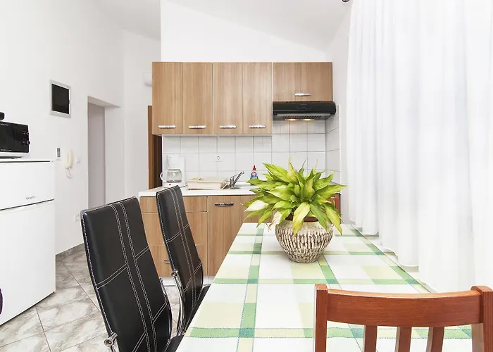 1282 Appartement Fažana